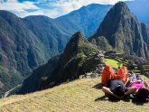 Current time in Peru South America
